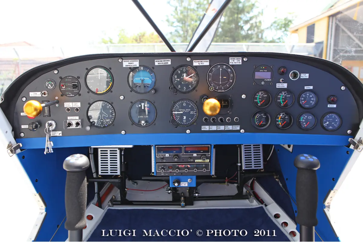 Cruscotto del Citius, foto di Luigi Maccio'